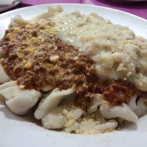 Tortellinis rellenos y carbonara