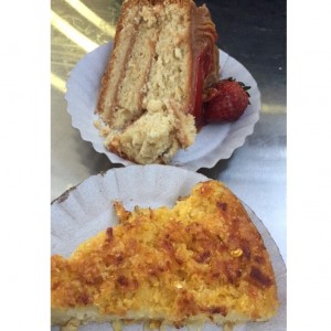 Torta de Jojoto y de Arequipe Fresa