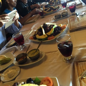 Excelente para un almuerzo/cena corporativo