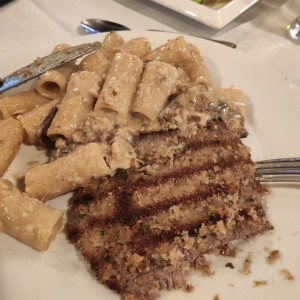 Pasta Ascugasi y ternera
