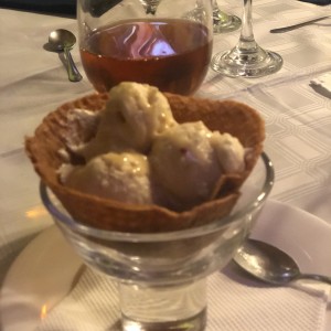 Helado de Gorgonzola y Peperonccini