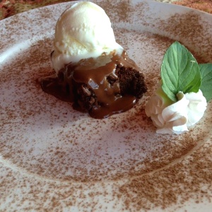 Rey de chocolate (brownie con helado)
