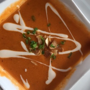 crema de tomate, especialidad de la casa 