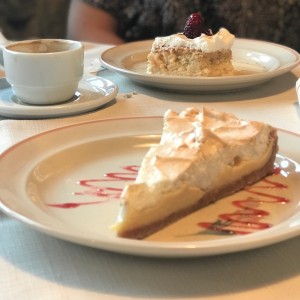 Pie de limon / tres leches 