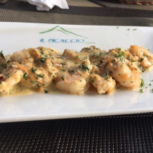 entrada: camarones en crema