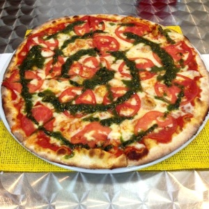 Pizza Capresa