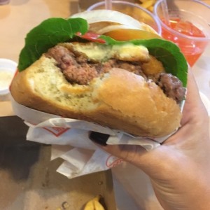 especial con queso crema y tocineta