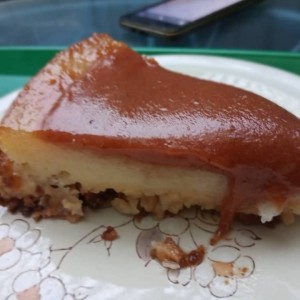 torta de queso criollo con guayaba 