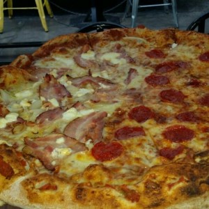 Pizza Rosa/Peperoni