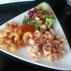 Crocante de calamares y camarones