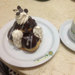 Profiterol