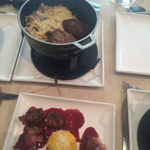 Rissotto de lomo y bombones de lomo