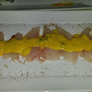 Tiradito aji amarillo