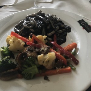 corvina en tinta de calamar