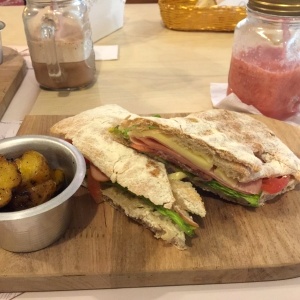 Sanduche de Carnes