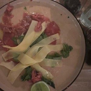 Carpaccio de res