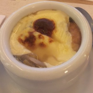 sopa de cebolla