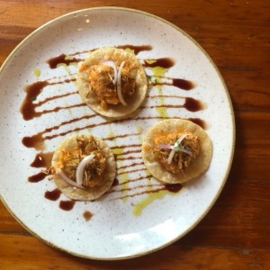 Tostadas camarones