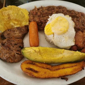 Bandeja paisa