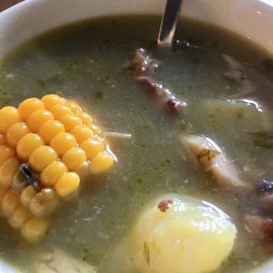 Sopa de pollo