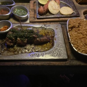 Lomo al vino + Arroz con coco | Chorizo Argentino