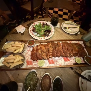 1800gramos de Costillas BBQ