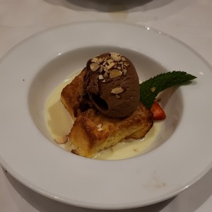 Torrijas con helado