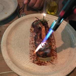 pulpo asado (entrada deliciosa)