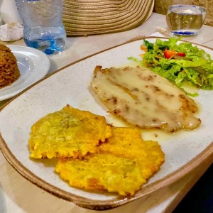 Róbalo al Ajillo