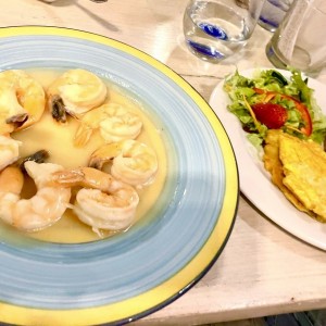 Langostinos al Ajillo