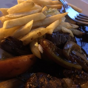 lomo saltado 