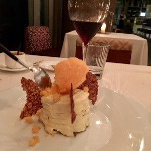 Perfect carrot cake con helado de zanahoria
