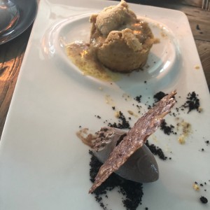 Pastel con chocolate Blanco