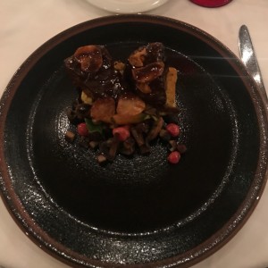 Morrillo en coccion lenta y verduras